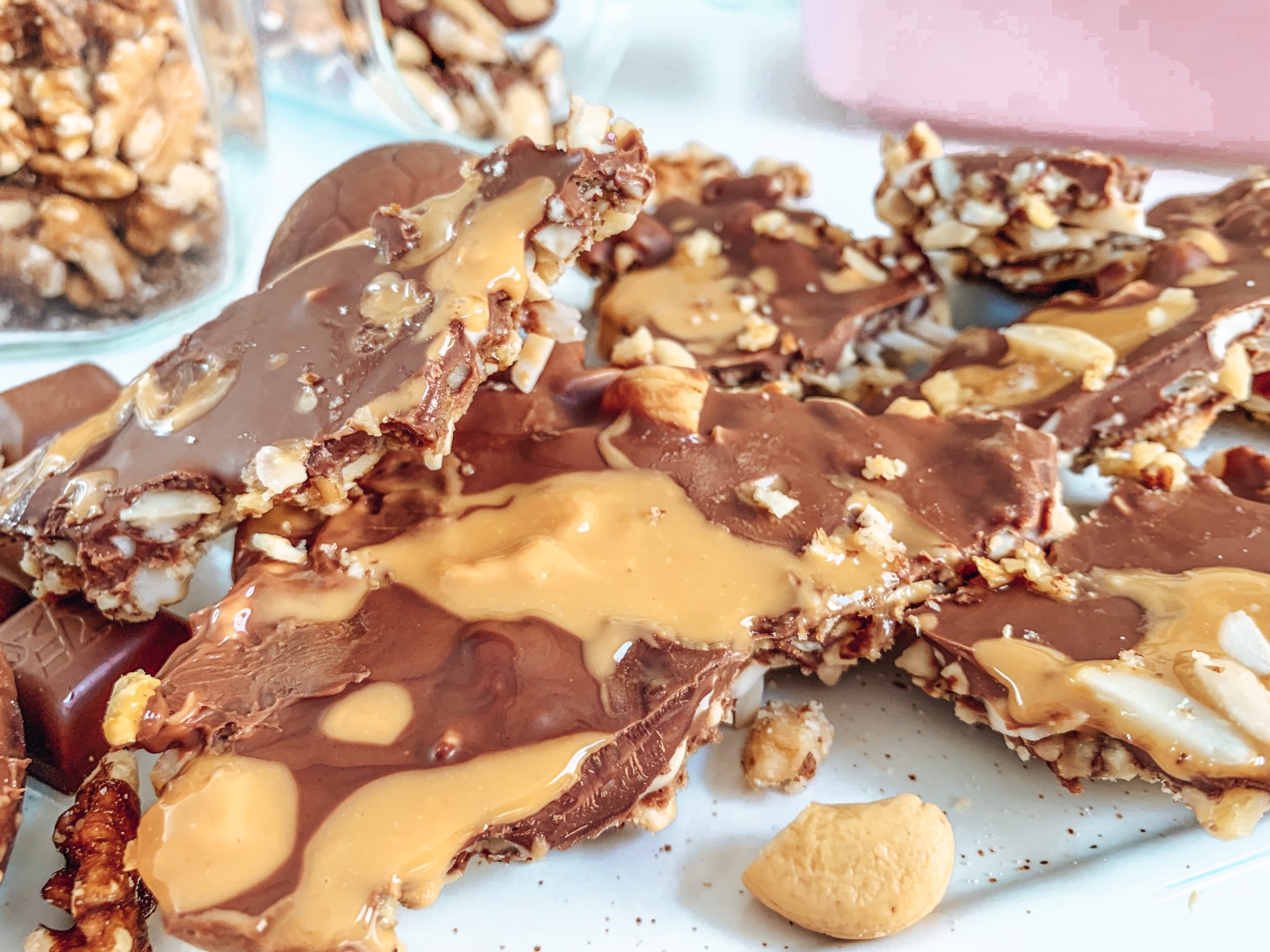 Chocolate nut brittle Nuts for Life Australian Nuts for Nutrition