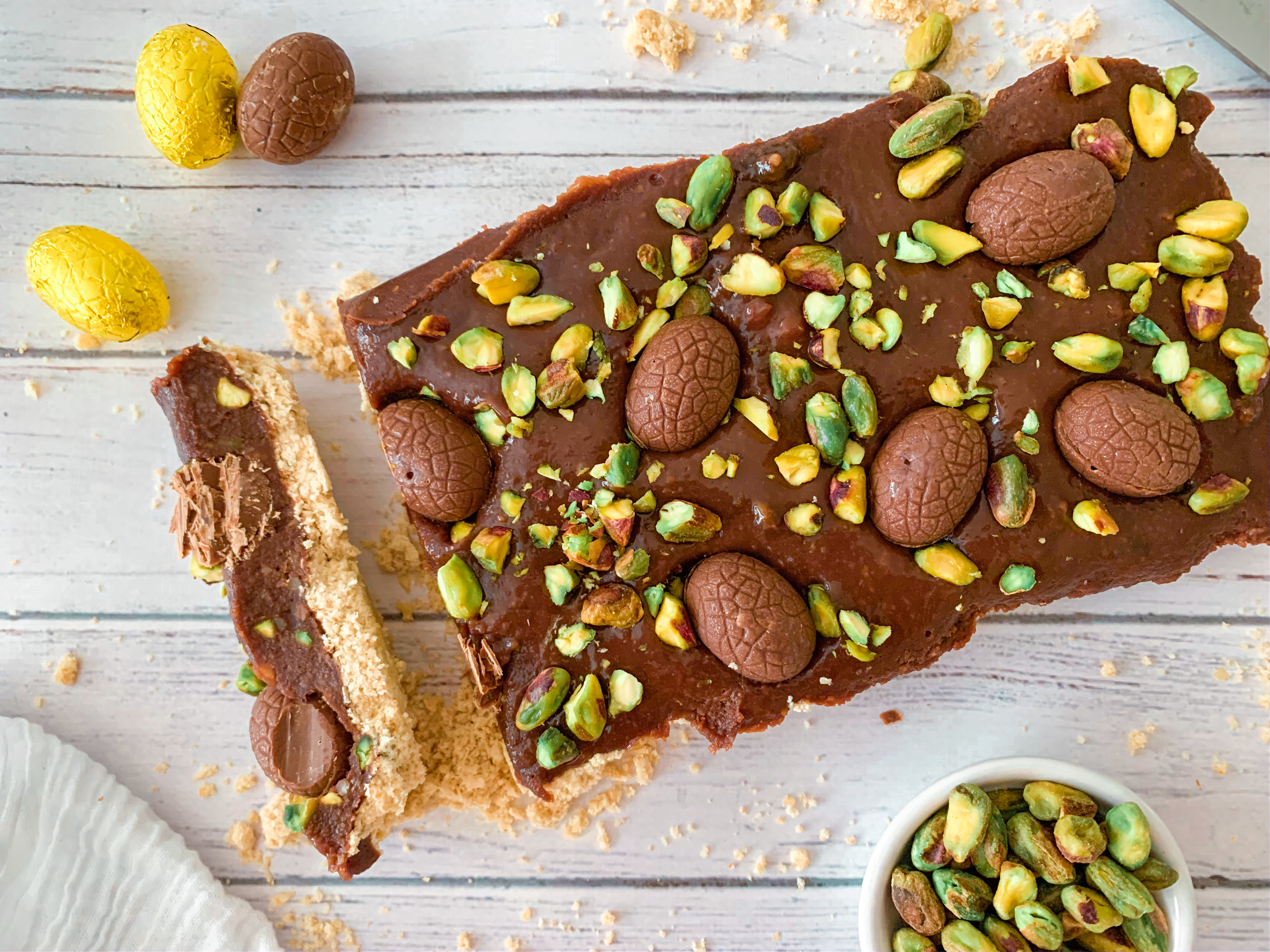 Caramel Easter egg slice